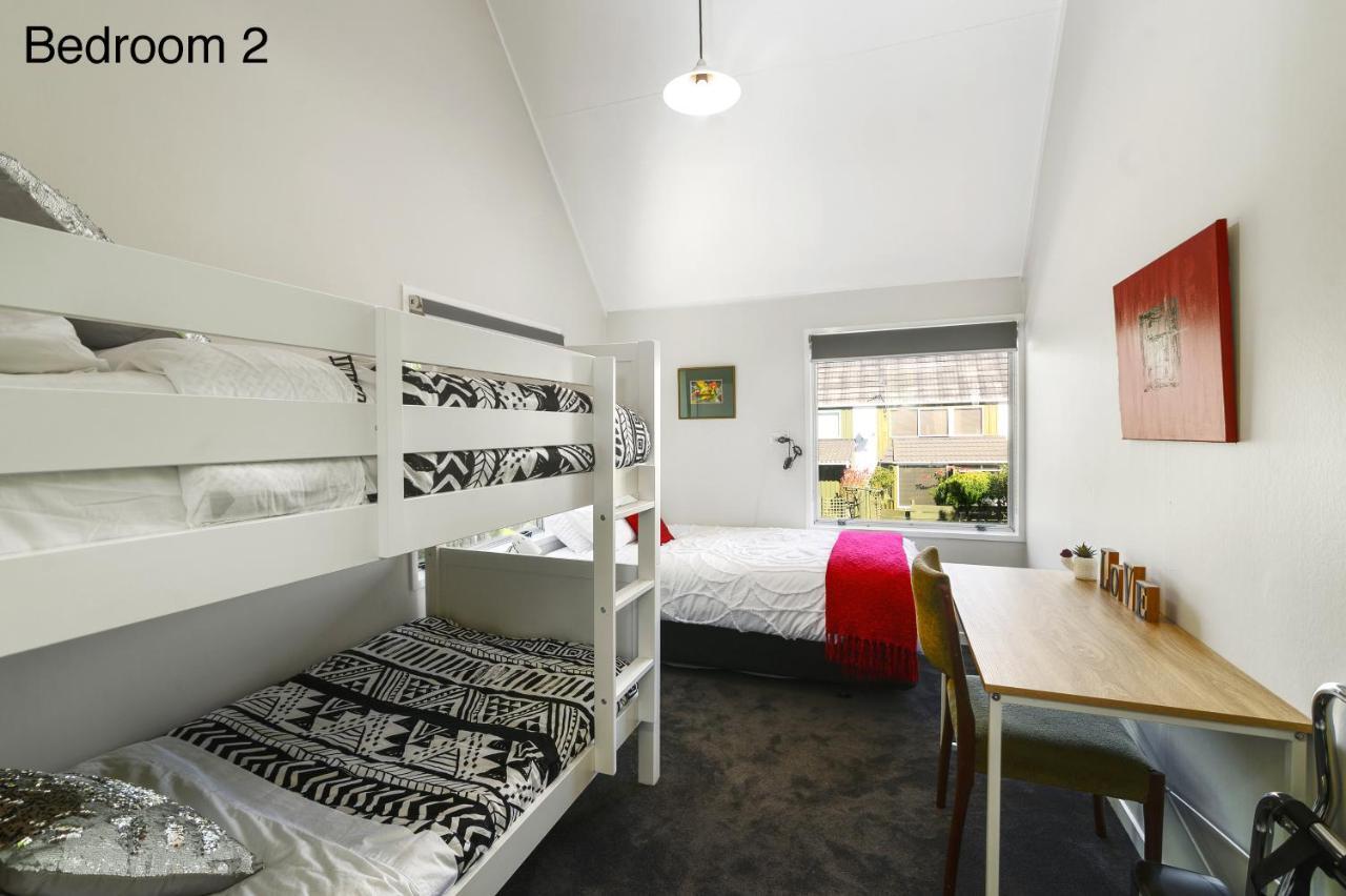 Water'S Edge City Retreat Rotorua Extérieur photo